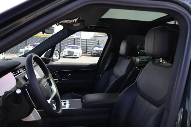 Land Rover Range Rover din 2023 cu 49.500 km - oferta LAN154295 - foto 14