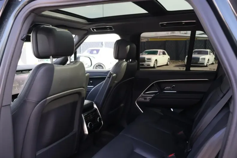 Land Rover Range Rover din 2023 cu 49.500 km - oferta LAN154295 - foto 15