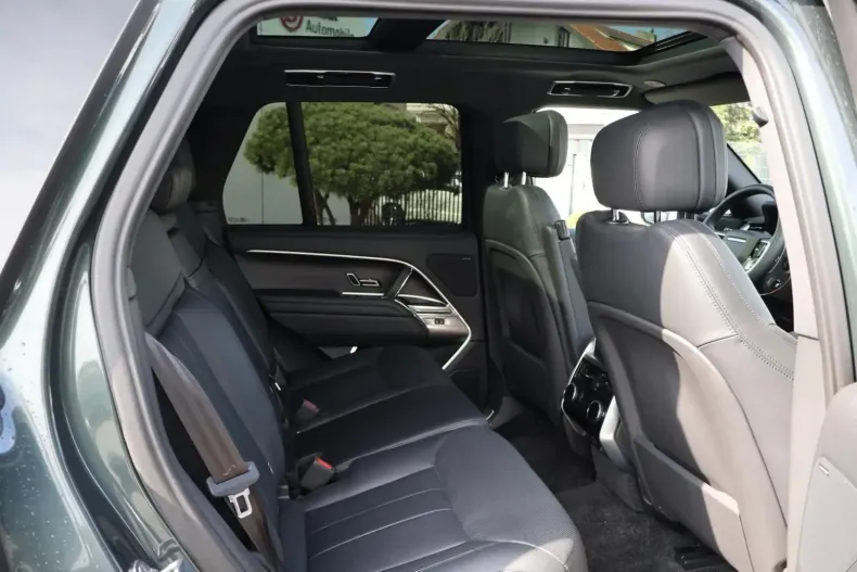 Land Rover Range Rover din 2023 cu 49.500 km - oferta LAN154295 - foto 17