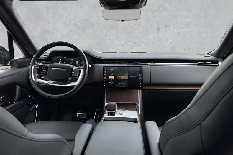 Land Rover Range Rover din 2023 cu 10.600 km - oferta LAN154307 - foto 4