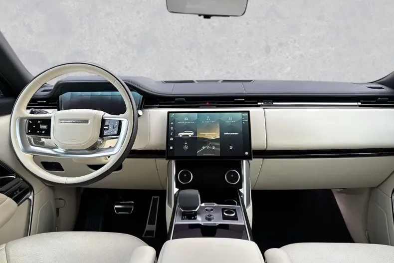 Land Rover Range Rover din 2023 cu 55.700 km - oferta LAN154308 - foto 4