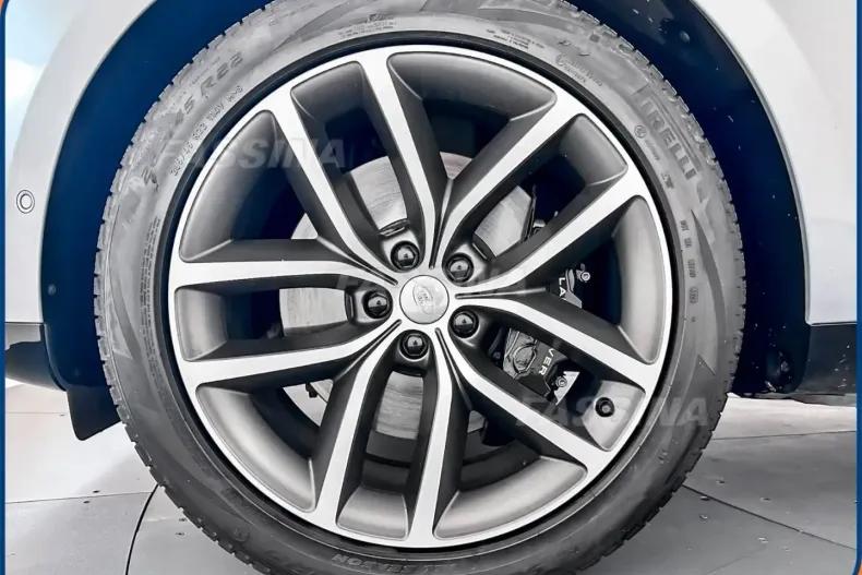 Land Rover Range Rover din 2024 cu 71.478 km - oferta LAN154309 - foto 7