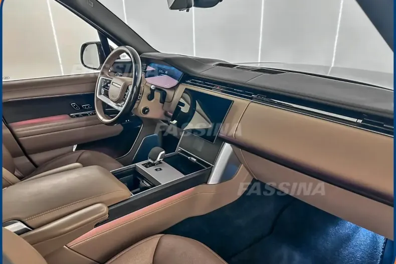 Land Rover Range Rover din 2024 cu 71.478 km - oferta LAN154309 - foto 13