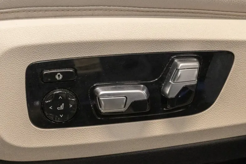 BMW X5 din 2022 cu 83.561 km - oferta BMW154311 - foto 13