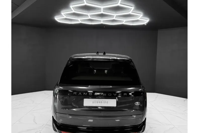 Land Rover Range Rover din 2023 cu 59.990 km - oferta LAN154313 - foto 4