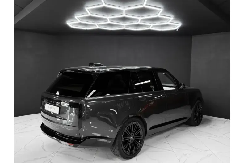 Land Rover Range Rover din 2023 cu 59.990 km - oferta LAN154313 - foto 5