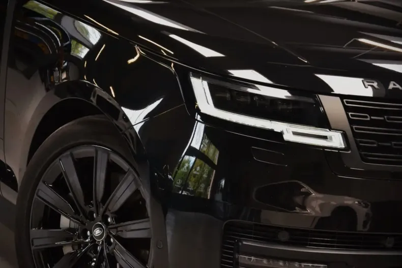 Land Rover Range Rover din 2023 cu 66.459 km - oferta LAN154314 - foto 38