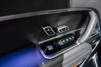 Land Rover Range Rover din 2023 cu 44.900 km - oferta LAN154316 - foto 22