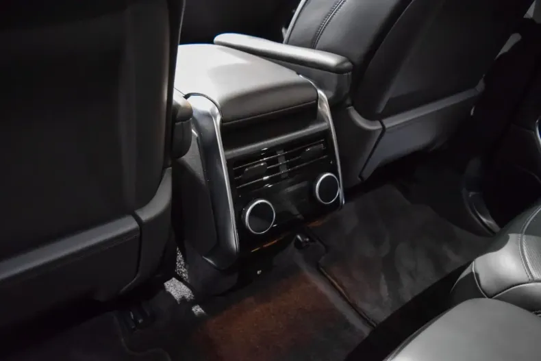 Land Rover Range Rover din 2023 cu 44.900 km - oferta LAN154316 - foto 23