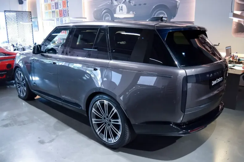 Land Rover Range Rover din 2023 cu 44.900 km - oferta LAN154316 - foto 27