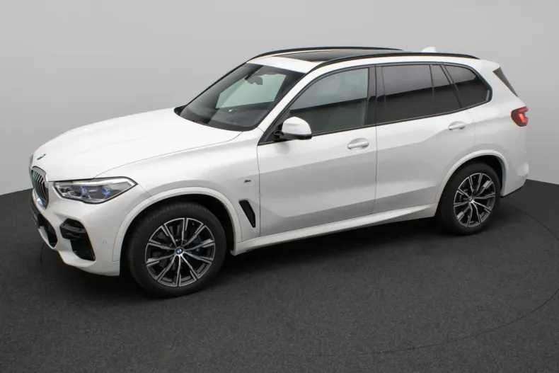 BMW X5 din 2022 cu 42.918 km - oferta BMW154324 - foto 2