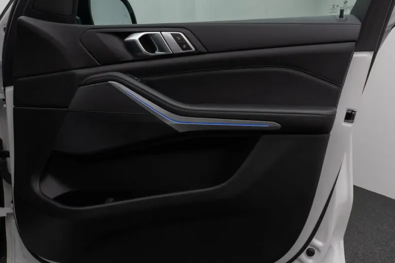 BMW X5 din 2022 cu 42.918 km - oferta BMW154324 - foto 30