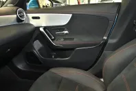 Mercedes-Benz CLA 250 din 2024 cu 6.741 km - oferta MER154331 - foto 12