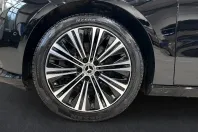 Mercedes-Benz CLA 250 din 2021 cu 63.610 km - oferta MER154337 - foto 4