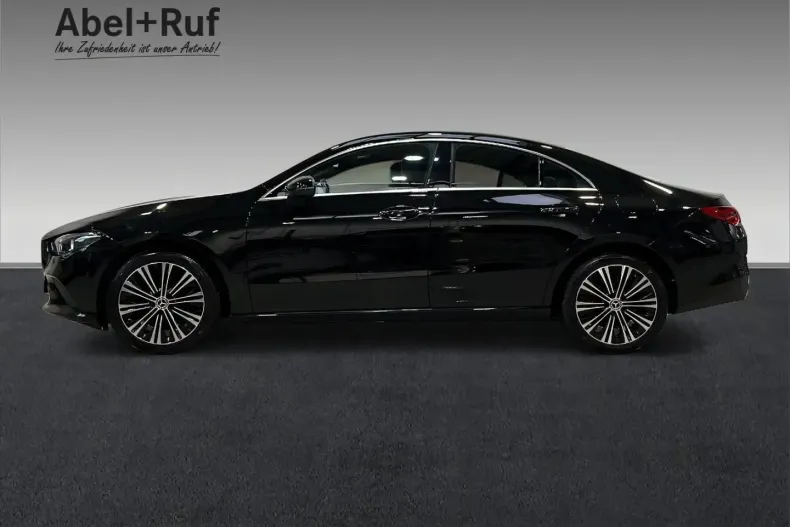 Mercedes-Benz CLA 250 din 2021 cu 63.610 km - oferta MER154337 - foto 5