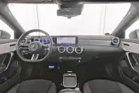 Mercedes-Benz CLA 200 din 2024 cu 13.720 km - oferta MER154341 - foto 5