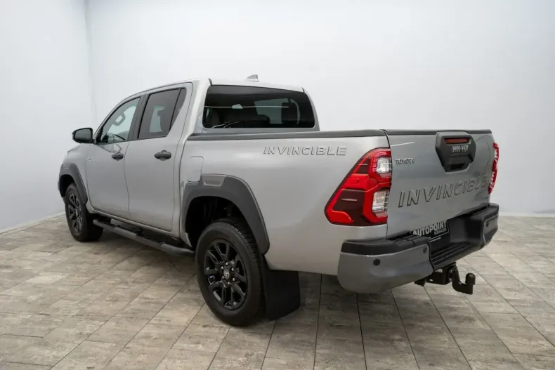 Toyota Hilux din 2025 cu 2.000 km - oferta TOY154344 - foto 30