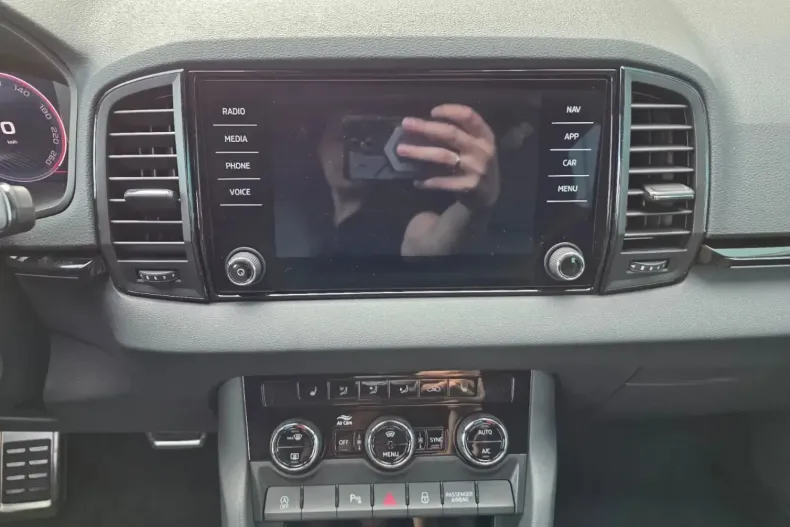 Skoda Karoq din 2025 cu 5 km - oferta SKO154345 - foto 16