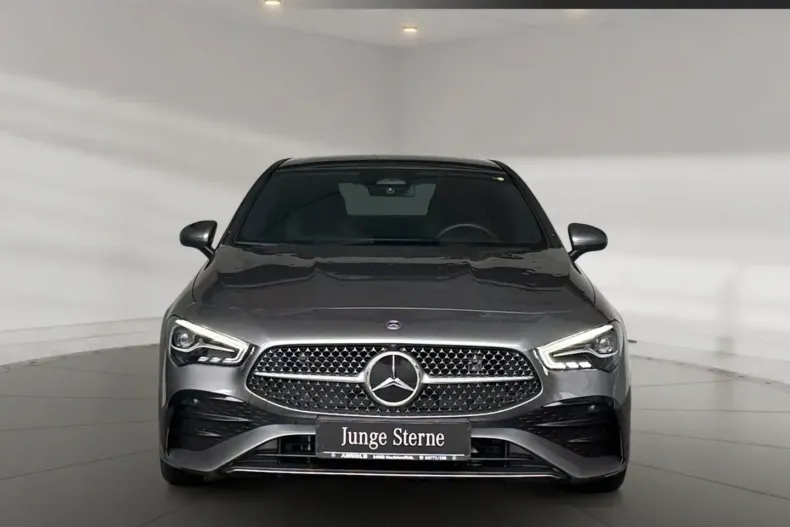 Mercedes-Benz CLA 180 din 2024 cu 9.832 km - oferta MER154354 - foto 6