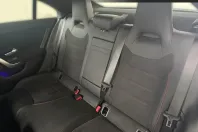 Mercedes-Benz CLA 180 din 2024 cu 9.832 km - oferta MER154354 - foto 12