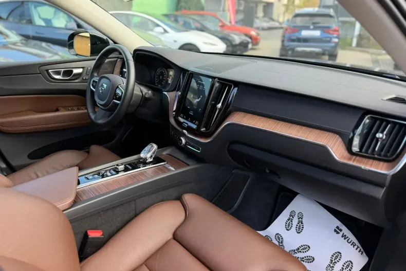 Volvo XC60 din 2020 cu 42.726 km - oferta VOL154357 - foto 6