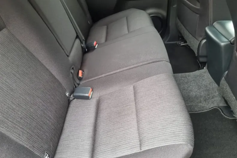 Toyota Hilux din 2024 cu 11.410 km - oferta TOY154358 - foto 9