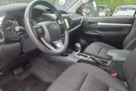 Toyota Hilux din 2024 cu 11.410 km - oferta TOY154358 - foto 13