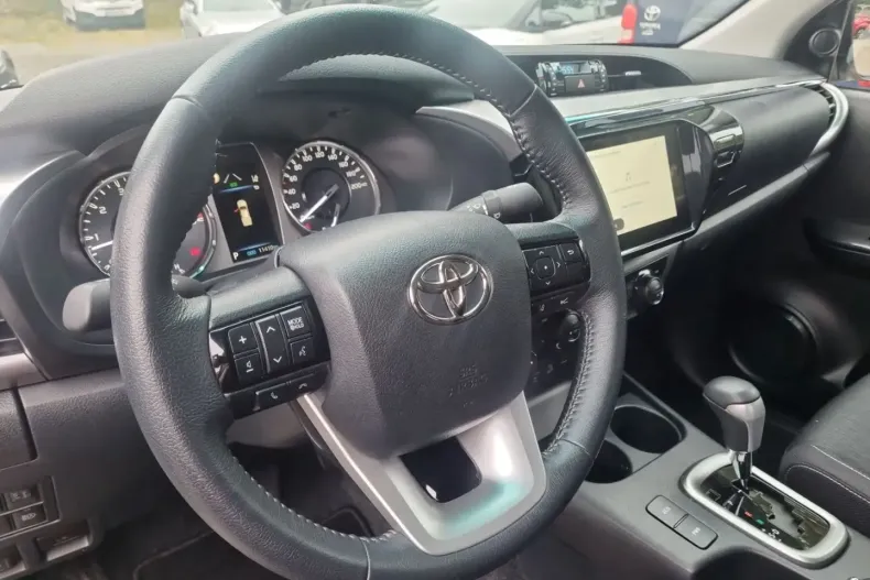 Toyota Hilux din 2024 cu 11.410 km - oferta TOY154358 - foto 14