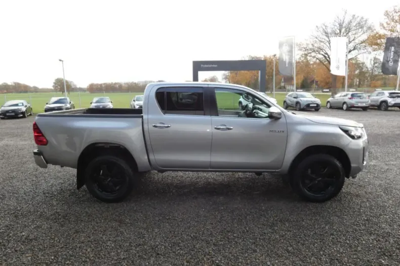 Toyota Hilux din 2024 cu 21.000 km - oferta TOY154361 - foto 5