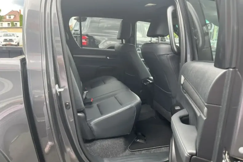 Toyota Hilux din 2025 cu 1.500 km - oferta TOY154363 - foto 15