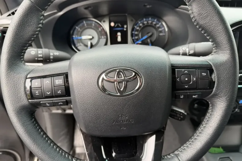 Toyota Hilux din 2025 cu 1.500 km - oferta TOY154363 - foto 22