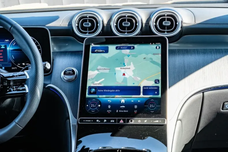 Mercedes-Benz GLC 300 din 2024 cu 20.920 km - oferta MER154364 - foto 12