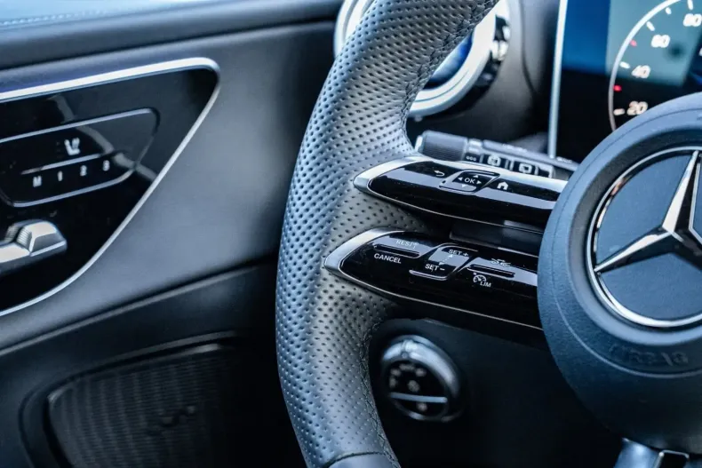 Mercedes-Benz GLC 300 din 2024 cu 20.920 km - oferta MER154364 - foto 22