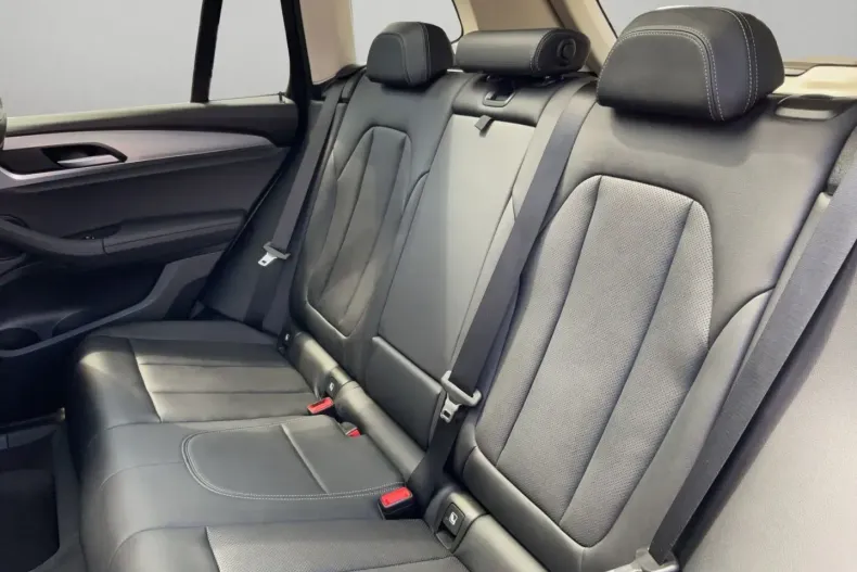 BMW X3 din 2022 cu 88.265 km - oferta BMW154369 - foto 17