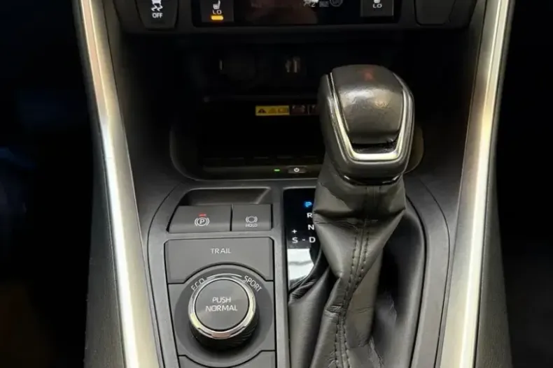 Toyota RAV4 din 2023 cu 21.765 km - oferta TOY154377 - foto 23