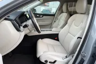 Volvo XC60 din 2024 cu 16.900 km - oferta VOL154378 - foto 10