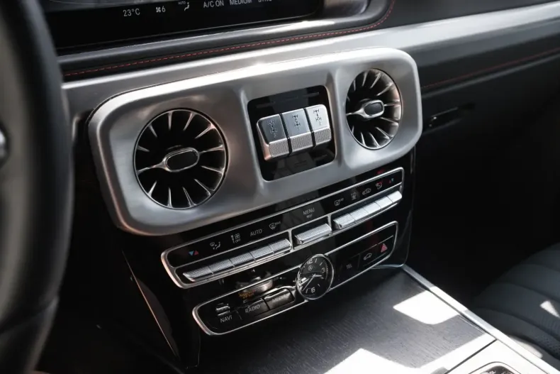 Mercedes-Benz G 500 din 2024 cu 1.100 km - oferta MER154384 - foto 11