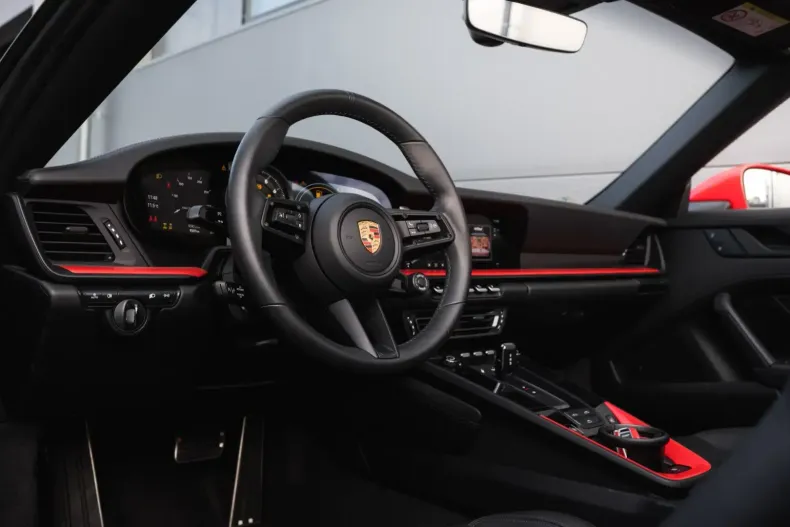 Porsche 992 din 2023 cu 9.400 km - oferta POR154385 - foto 15