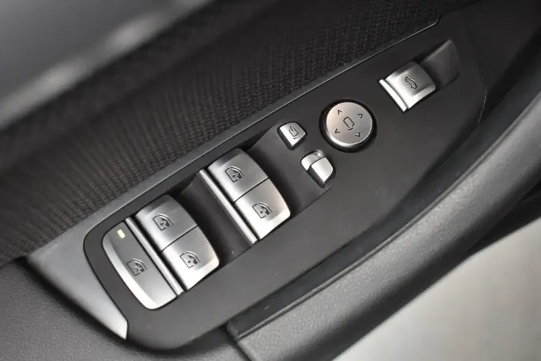 BMW X3 din 2020 cu 81.900 km - oferta BMW154388 - foto 10