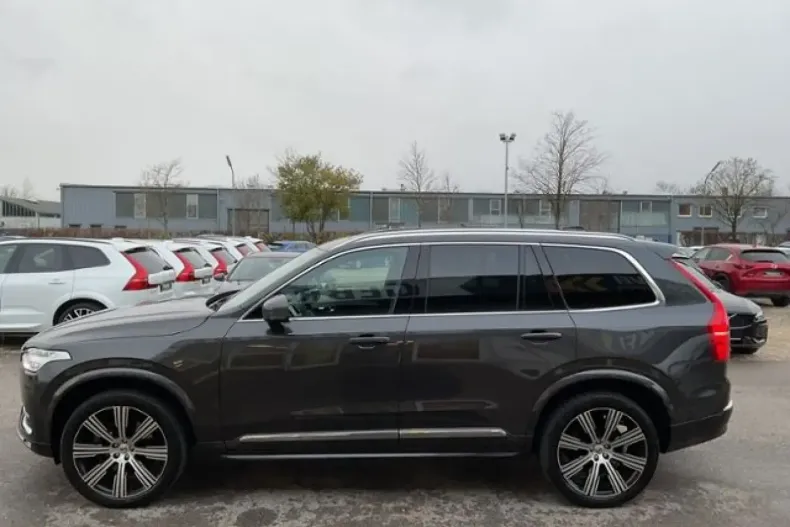 Volvo XC90 din 2023 cu 32.300 km - oferta VOL154399 - foto 3