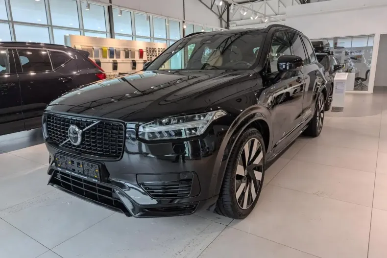 Volvo XC90 din 2023 cu 12.000 km - oferta VOL154401 - foto 1