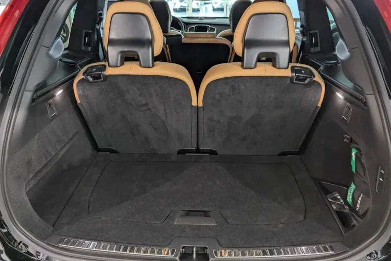 Volvo XC90 din 2023 cu 12.000 km - oferta VOL154401 - foto 16