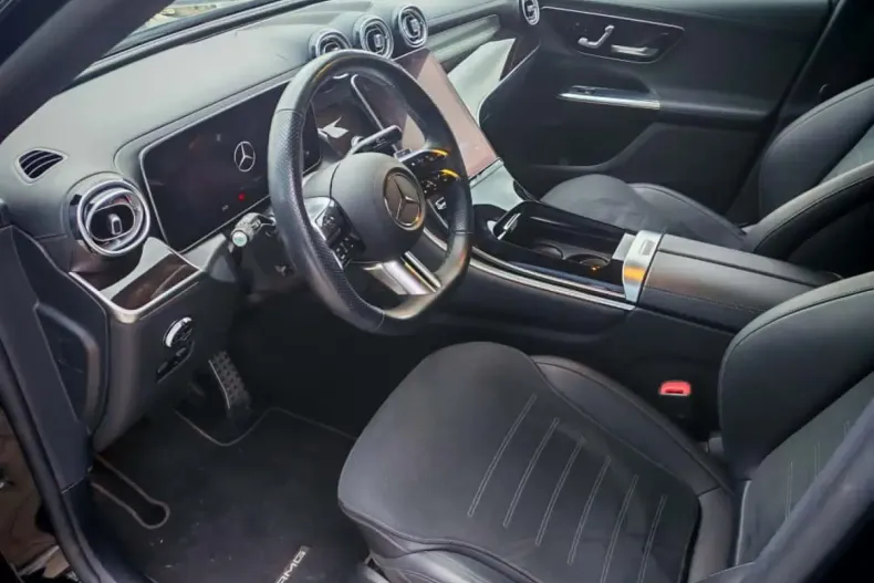 Mercedes-Benz GLC 300 din 2023 cu 20.964 km - oferta MER154406 - foto 12