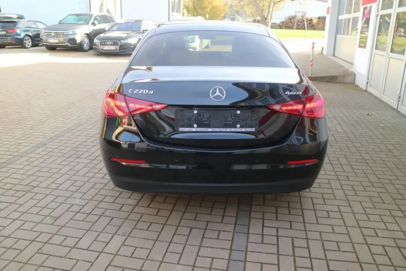 Mercedes-Benz C 220 din 2023 cu 21.900 km - oferta MER154411 - foto 6