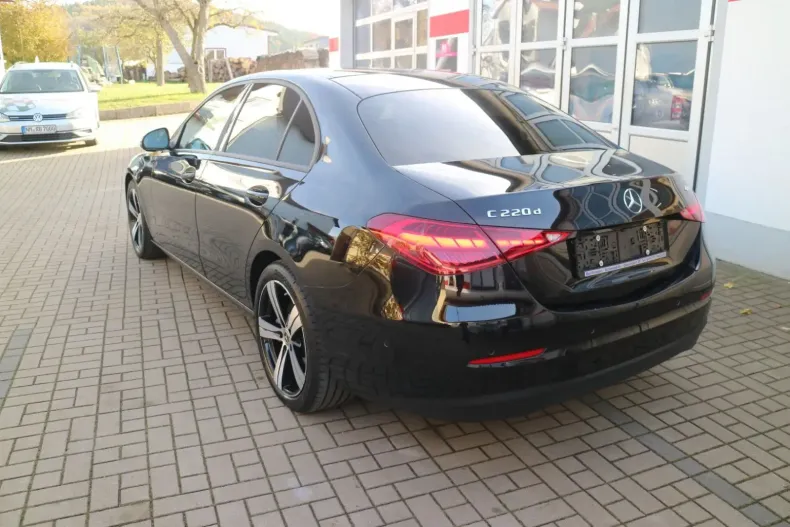 Mercedes-Benz C 220 din 2023 cu 21.900 km - oferta MER154411 - foto 7