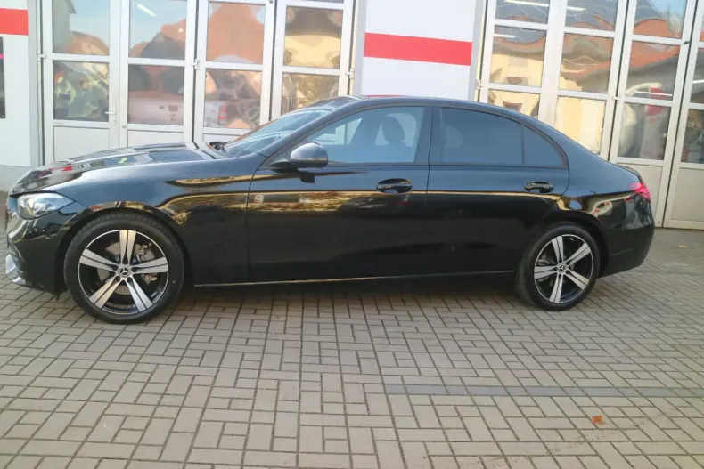 Mercedes-Benz C 220 din 2023 cu 21.900 km - oferta MER154411 - foto 8