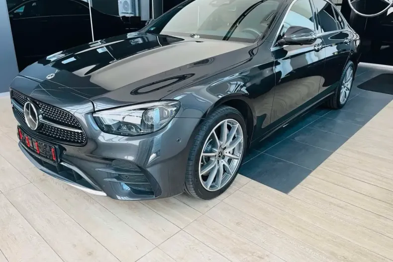 Mercedes-Benz E 300 din 2024 cu 17.000 km - oferta MER154413 - foto 1