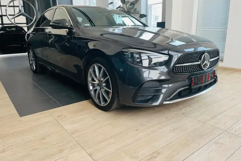 Mercedes-Benz E 300 din 2024 cu 17.000 km - oferta MER154413 - foto 2