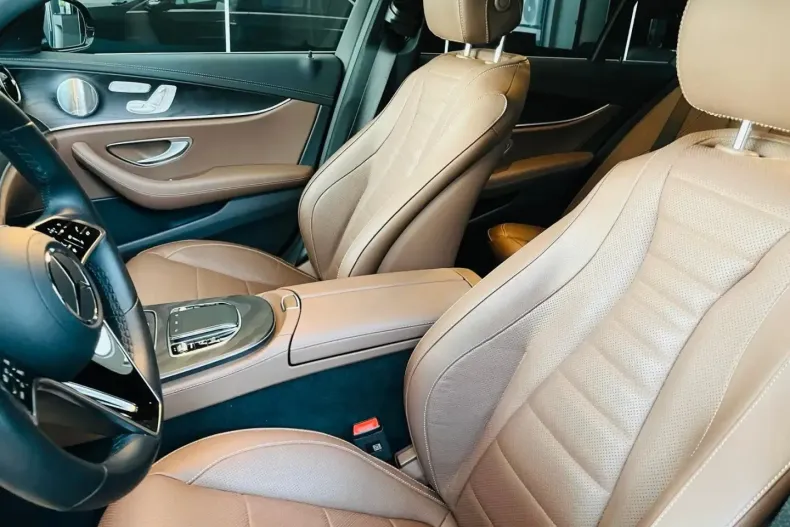 Mercedes-Benz E 300 din 2024 cu 17.000 km - oferta MER154413 - foto 6