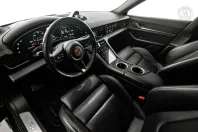 Porsche Taycan din 2022 cu 52.500 km - oferta POR154415 - foto 4